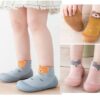 Aggroot Sockenschuhe Baby Krabbelschuhe Mädchen Jungen Lauflernerschuhe rutschfeste Cartoon Weicher Stricken Babybodenschuhe – Bild 6